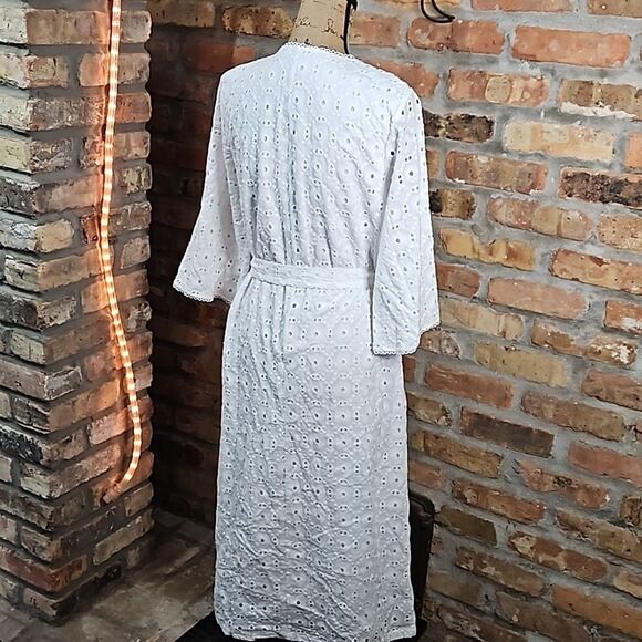 Zara Oversized White Eyelet Women's Maxi dress size XS - Picture 7 of 12